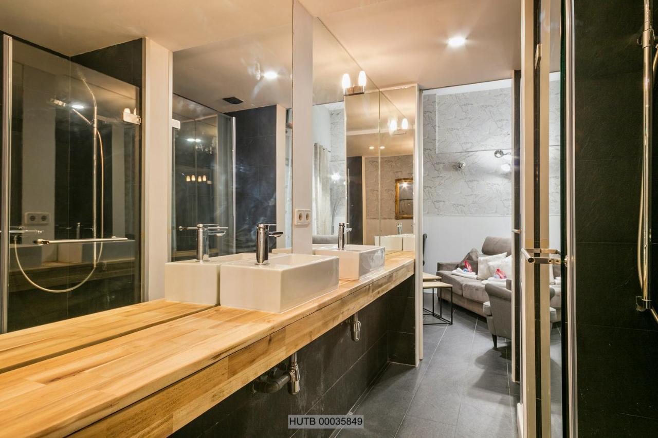 Alcam Futbol Apartment Barcelona Luaran gambar