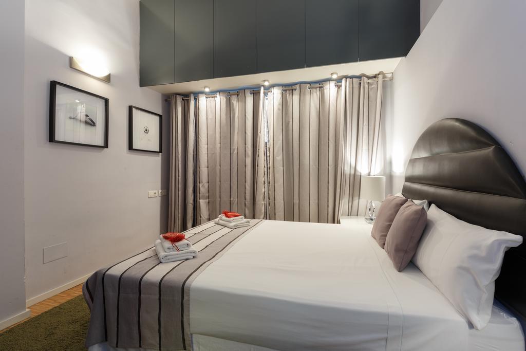 Alcam Futbol Apartment Barcelona Luaran gambar
