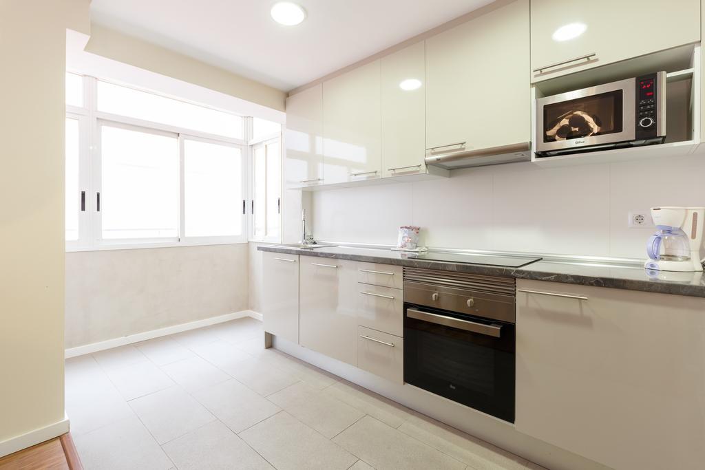 Alcam Futbol Apartment Barcelona Luaran gambar